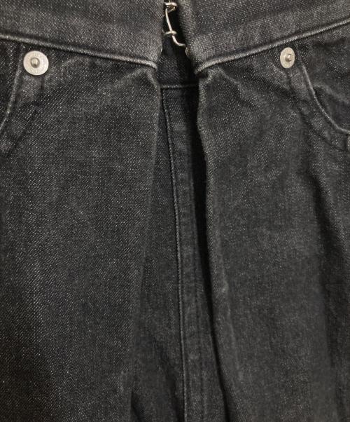 JOHN LAWRENCE SULLIVAN（ジョン ローレンス サリバン）JOHN LAWRENCE SULLIVAN (ジョン ローレンス サリバン) WASHED DENIM SUPER WIDE PANTS グレー サイズ:Mの古着・服飾アイテム