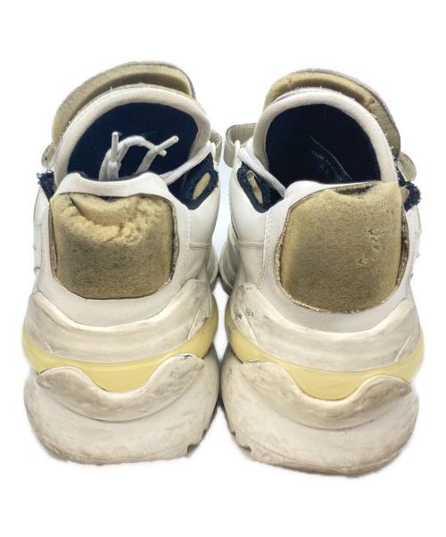 Maison Margiela（メゾンマルジェラ）Maison Margiela (メゾンマルジェラ) RETRO FIT SNEAKER ホワイト サイズ:43の古着・服飾アイテム