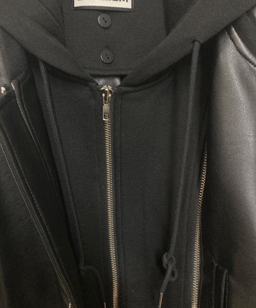 DUALISM（デュアリズム）DUALISM (デュアリズム) BOOMERANG LOGO 2WAY MA-1 HOOD JKT ブラック サイズ:FREEの古着・服飾アイテム