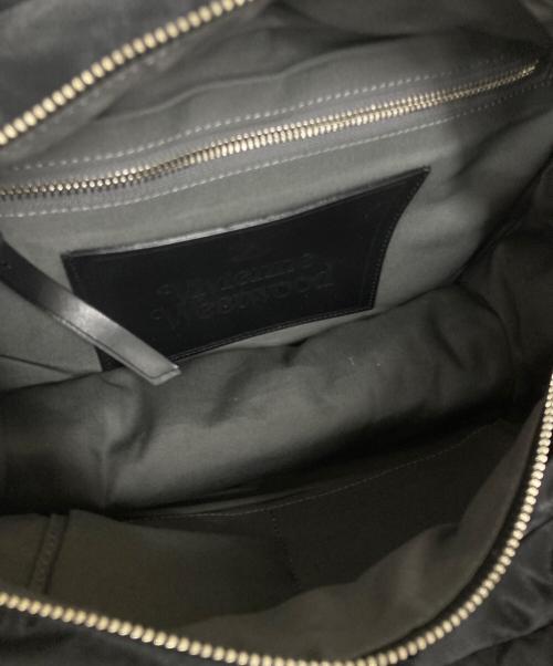 Vivienne Westwood（ヴィヴィアンウエストウッド）Vivienne Westwood (ヴィヴィアンウエストウッド) MARGARET M MEDIUM SQUARE BAG ブラックの古着・服飾アイテム