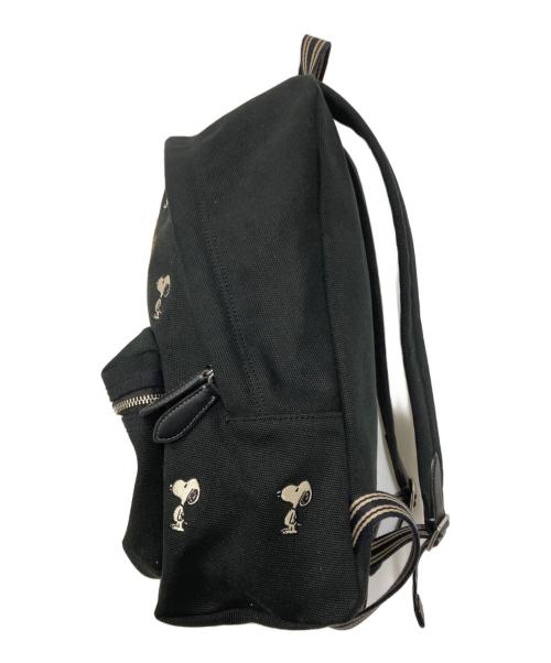 COACH（コーチ）COACH (コーチ) PEANUTS (ピーナッツ) カーゴ バックパック・スヌーピー プリント ブラックの古着・服飾アイテム