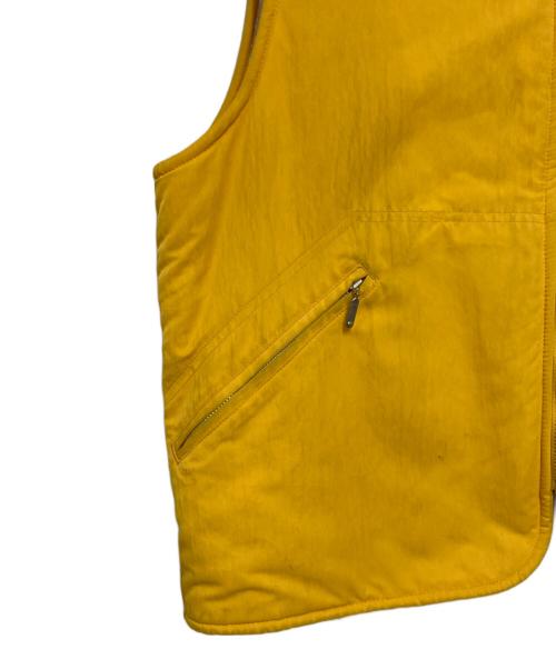 SUPREME（シュプリーム）Supreme (シュプリーム) NIKE (ナイキ) Reversible Nylon Sherpa Vest イエロー×ベージュ サイズ:Mの古着・服飾アイテム