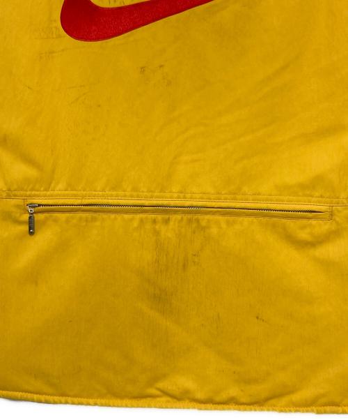 SUPREME（シュプリーム）Supreme (シュプリーム) NIKE (ナイキ) Reversible Nylon Sherpa Vest イエロー×ベージュ サイズ:Mの古着・服飾アイテム