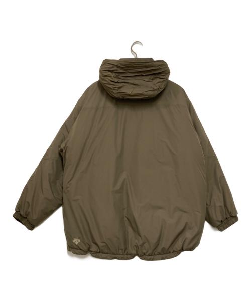 DESCENTE（デサント）DESCENTE (デサント) プリマロフトジャケット カーキ サイズ:MEDIUMの古着・服飾アイテム