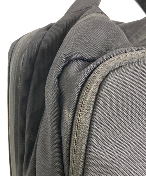 THE NORTH FACE（ザ ノース フェイス）THE NORTH FACE (ザ ノース フェイス) シャトルデイパック ブラックの古着・服飾アイテム