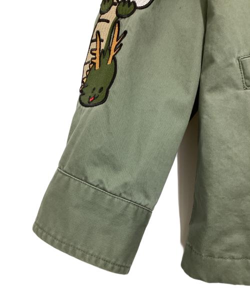 CUNE（キューン）CUNE (キューン) 刺繍たっぷりのコットンブルゾン カーキ サイズ:3の古着・服飾アイテム