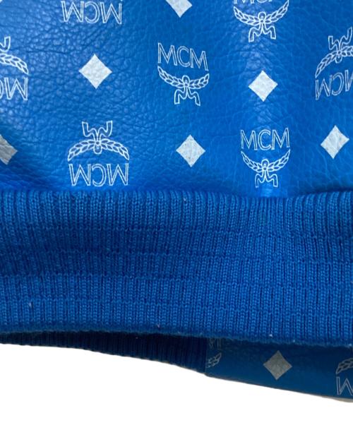 MCM（エムシーエム）MCM (エムシーエム) ロゴプリントレザーライダースジャケット ブルー サイズ:Mの古着・服飾アイテム