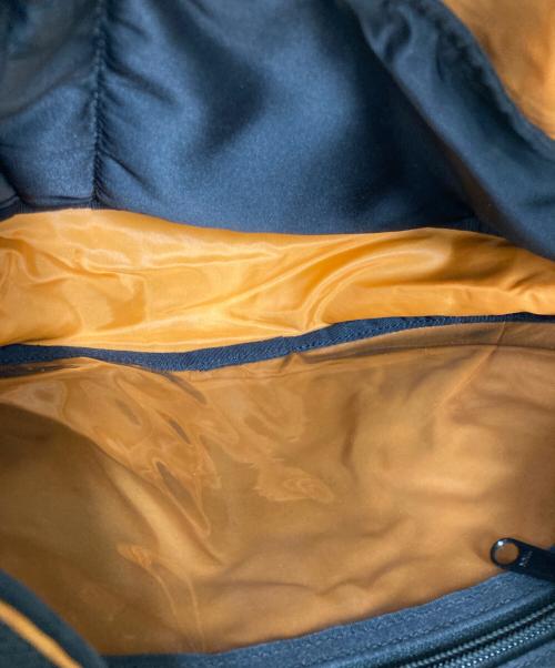 PORTER（ポーター）PORTER (ポーター) ハーフムーン ショルダーバッグ ブラックの古着・服飾アイテム