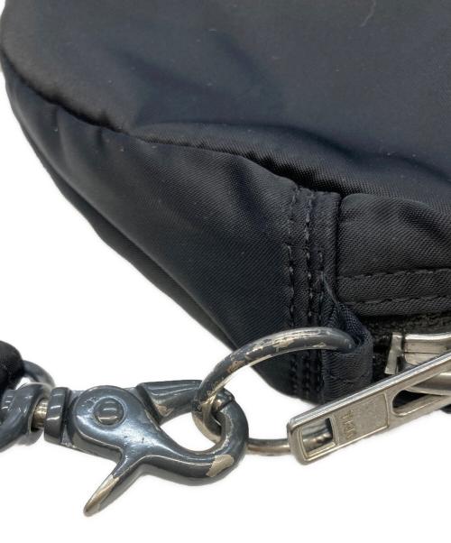 PORTER（ポーター）PORTER (ポーター) ハーフムーン ショルダーバッグ ブラックの古着・服飾アイテム