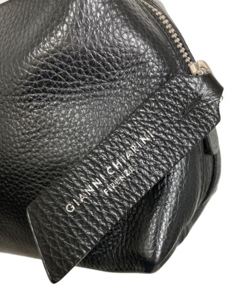 GIANNI CHIARINI（ジャンニ キアリーニ）GIANNI CHIARINI (ジャンニ キアリーニ) ショルダーバッグ ブラックの古着・服飾アイテム