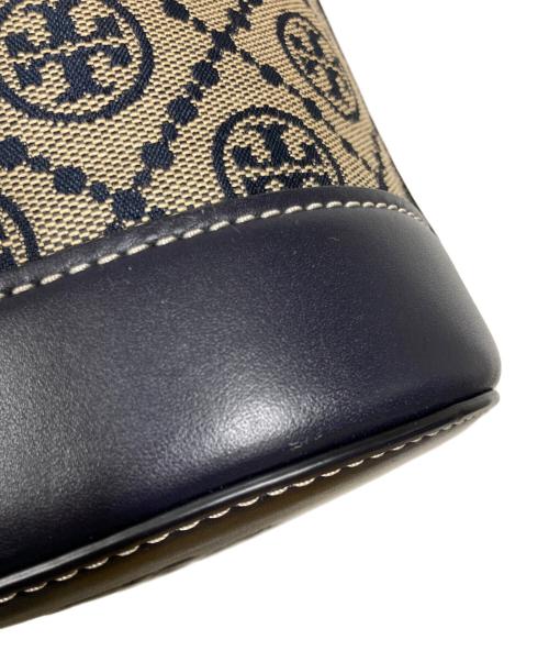 TORY BURCH（トリーバーチ）TORY BURCH (トリーバーチ) モノグラム巾着ショルダーバッグ ネイビー×ベージュの古着・服飾アイテム