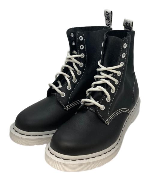 Dr.Martens（ドクターマーチン）Dr.Martens (ドクターマーチン) 8ホールブーツ ホワイト×ブラック サイズ:42の古着・服飾アイテム