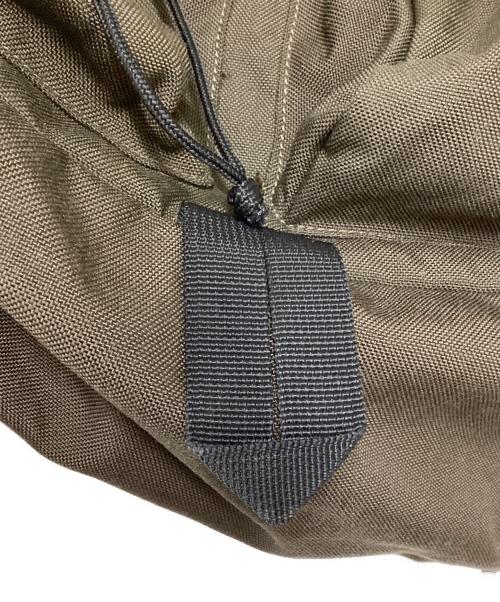 NUMBER (N)INE（ナンバーナイン）NUMBER (N)INE (ナンバーナイン) Invincible (インヴィンシブル) リュック ブラウンの古着・服飾アイテム