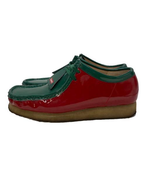 SUPREME（シュプリーム）Supreme (シュプリーム) CLARKS (クラークス) Patent Leather Wallabee グリーン×レッド サイズ:US8.5の古着・服飾アイテム