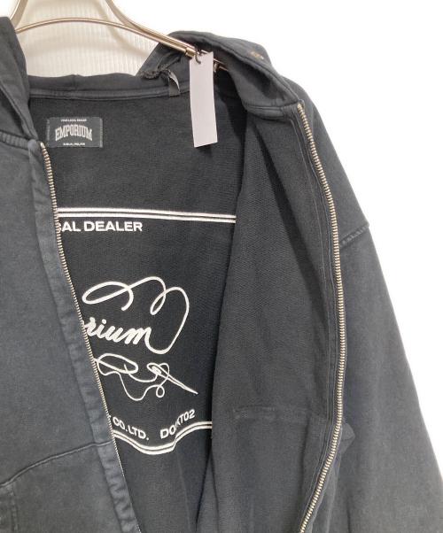 EMPORIUM（エンポリウム）EMPORIUM (エンポリウム) LABEL POCKET ZIP HOOD FADED BLACK サイズ:Lの古着・服飾アイテム