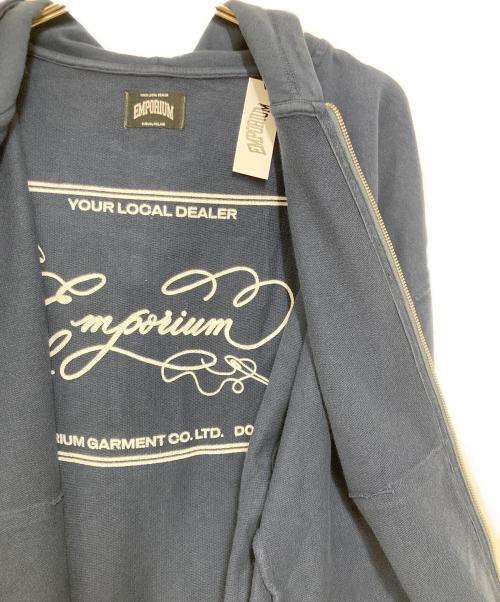 EMPORIUM（エンポリウム）EMPORIUM (エンポリウム) LABEL POCKET ZIP HOOD FADED NAVY サイズ:Lの古着・服飾アイテム