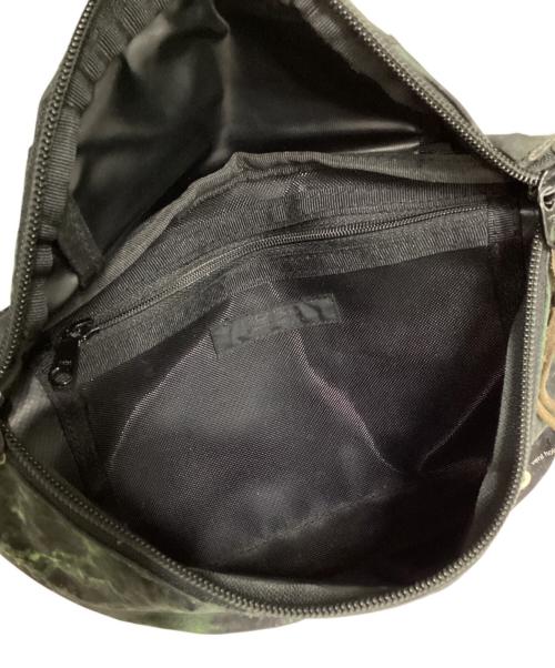 UNDERCOVER（アンダーカバー）UNDERCOVER (アンダーカバー) ウエストバッグ グリーン×ブラックの古着・服飾アイテム