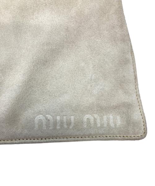 MIU MIU（ミュウミュウ）MIU MIU (ミュウミュウ) オールドショルダーバッグ ベージュ×ブラウンの古着・服飾アイテム