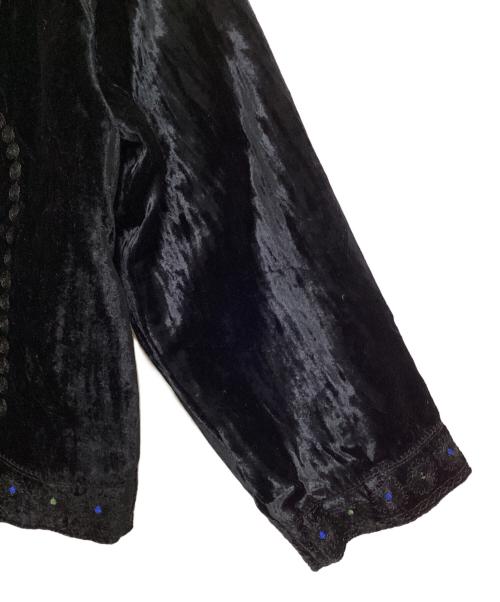 crinkle crinkle crinkle（クリンクル クリンクル クリンクル）crinkle crinkle crinkle (クリンクル クリンクル クリンクル) エンブロイダリーベルベットジャケット ブラック サイズ:Freeの古着・服飾アイテム