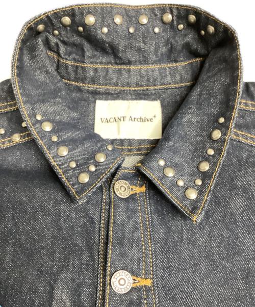 VACANT Archive（ベイカントアーカイブ）VACANT Archive (ベイカントアーカイブ) リアムスタッズデニムジャケット インディゴ サイズ:Lの古着・服飾アイテム