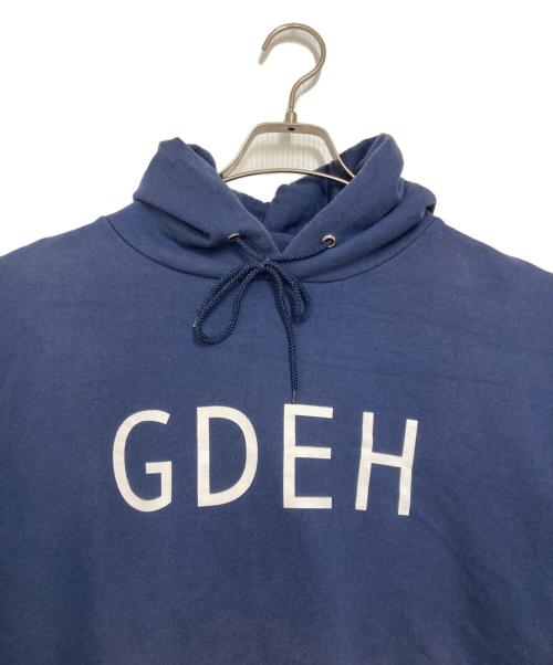 GDEH（グッドイナフ）GDEH (グッドイナフ) 大文字ロゴプルオーバーパーカー/フーディー ネイビー サイズ:Ｍの古着・服飾アイテム