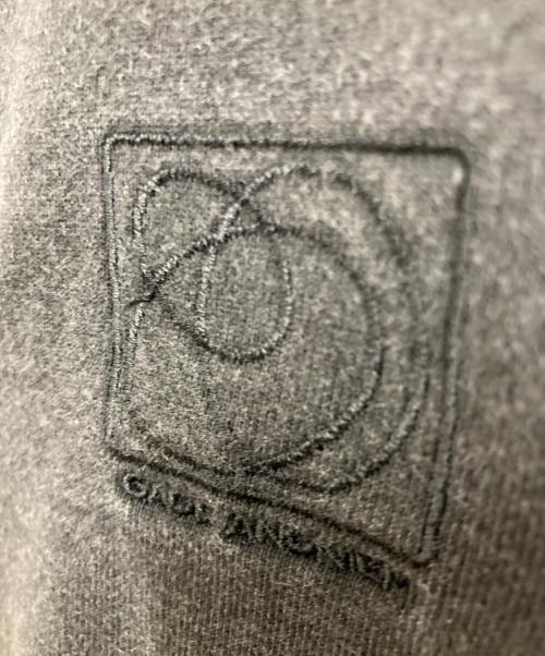 gadid anoniem（ガディッド アノニム）gadid anoniem (ガディッド アノニム) クルーネックスウェット ブラック サイズ:Freeの古着・服飾アイテム