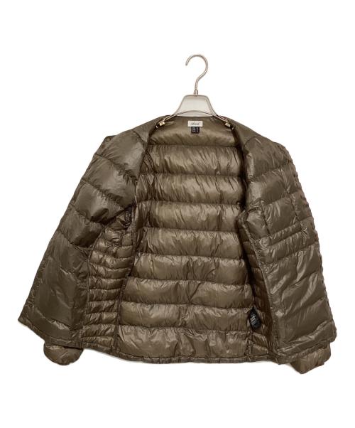 NANGA（ナンガ）NANGA (ナンガ) アームデタッチャブルノーカラーダウンジャケット ブラウン サイズ:Mの古着・服飾アイテム