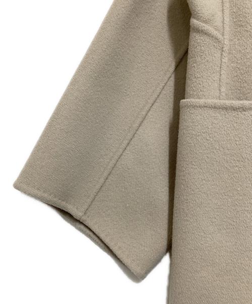 ebure（エブール）EBURE (エブール) スーパー120S ダブルビーバー ノーカラーロングコート ベージュ サイズ:38の古着・服飾アイテム