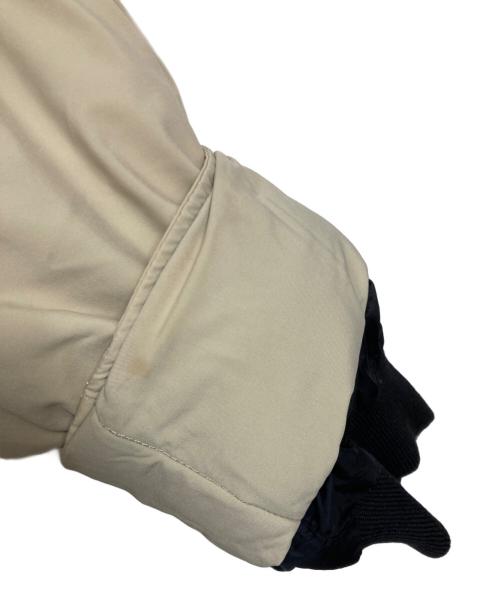 Eddie Bauer（エディーバウアー）Eddie Bauer (エディーバウアー) ハンティングダウンジャケット ベージュ サイズ:Mの古着・服飾アイテム