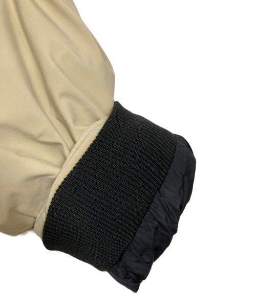 Eddie Bauer（エディーバウアー）Eddie Bauer (エディーバウアー) ハンティングダウンジャケット ベージュ サイズ:Mの古着・服飾アイテム