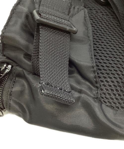 A BATHING APE（アベイシングエイプ）A BATHING APE (アベイシングエイプ) ウエストバッグ ブラックの古着・服飾アイテム