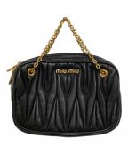 MIU MIUミュウミュウ）の古着「マトラッセチェーンミニバッグ」｜ブラック