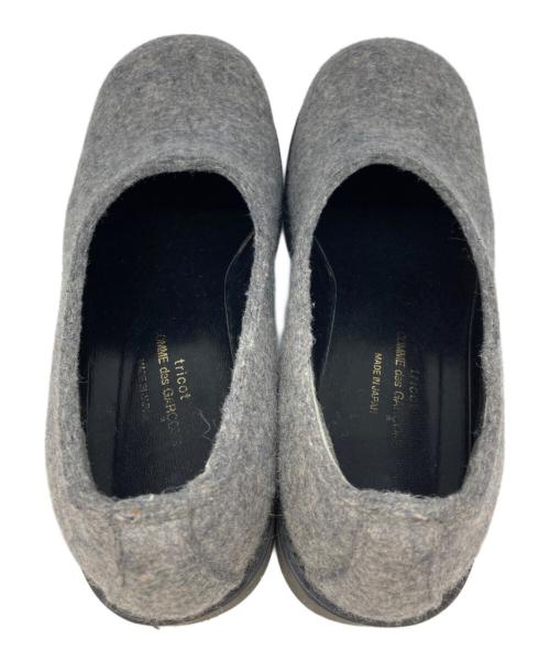tricot COMME des GARCONS（トリココムデギャルソン）tricot COMME des GARCONS (トリココムデギャルソン) フェルトシューズ グレー サイズ:221/2の古着・服飾アイテム