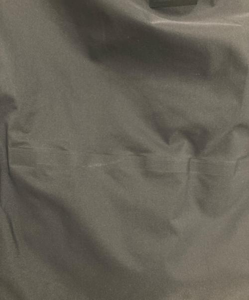 Y-3（ワイスリー）Y-3 (ワイスリー) ナイロンプルオーバーパーカー ブラック サイズ:Mの古着・服飾アイテム