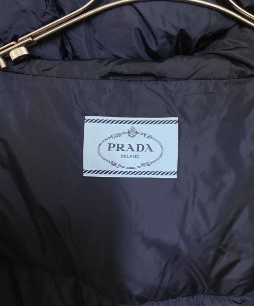 PRADA（プラダ）PRADA (プラダ) フォックスファー 三角ロゴ ダウンジャケット ネイビー サイズ:40の古着・服飾アイテム