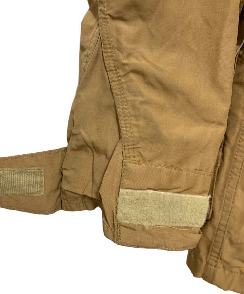 SIERRA DESIGNS（シエラデザインズ）SIERRA DESIGNS (シエラデザインズ) マウンテンパーカー ベージュ サイズ:Mの古着・服飾アイテム