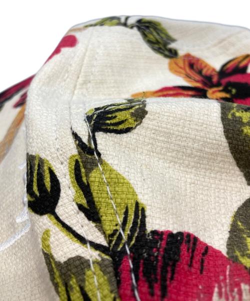 stussy（ステューシー）stussy (ステューシー) 花柄 ジェット キャップ アイボリーの古着・服飾アイテム