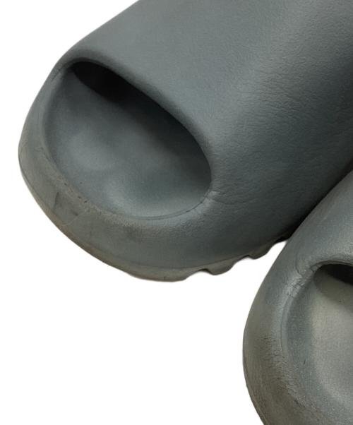 adidas（アディダス）adidas (アディダス) YEEZY SLIDE ネイビー サイズ:26.5の古着・服飾アイテム