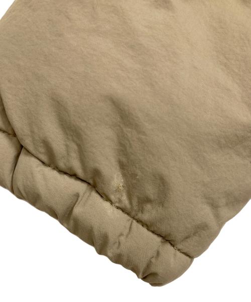 UNIVERSAL OVERALL（ユニバーサルオーバーオール）UNIVERSAL OVERALL (ユニバーサルオーバーオール) PADDING COACH JACKET ベージュ サイズ:Mの古着・服飾アイテム