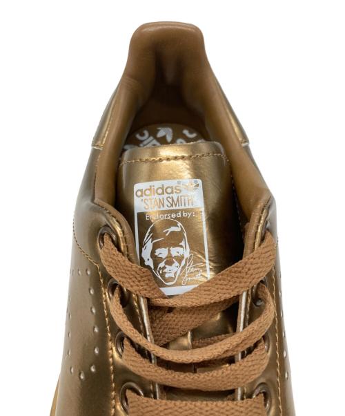 adidas（アディダス）adidas (アディダス) RAF SIMONS (ラフシモンズ) STANSMITH ゴールド サイズ:US7　1/2の古着・服飾アイテム