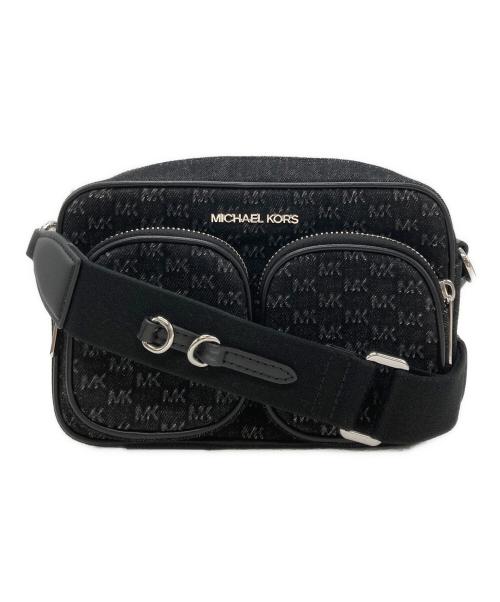 MICHAEL KORS（マイケル・コース）MICHAEL KORS (マイケル・コース) MAISIE 2 IN 1 カメラ クロスボディ スモール ホワイト×ブラックの古着・服飾アイテム