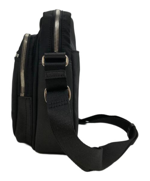 vunque（ブンク）VUNQUE (ブンク) ナイロンショルダーバッグ ブラックの古着・服飾アイテム