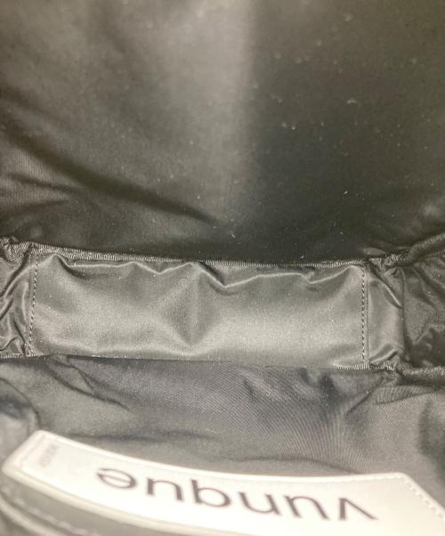 vunque（ブンク）VUNQUE (ブンク) ナイロンショルダーバッグ ブラックの古着・服飾アイテム