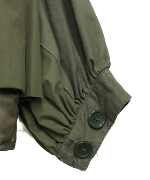 77circa（ナナナナサーカ）77circa (ナナナナサーカ) 再構築ミリタリージャケット カーキ サイズ:Freeの古着・服飾アイテム