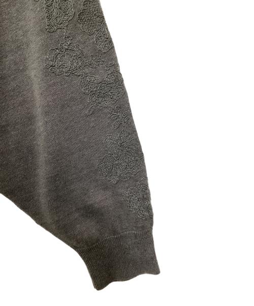 LAD MUSICIAN（ラッドミュージシャン）LAD MUSICIAN (ラッドミュージシャン) フラワー刺繍 ニットカーディガン グレー サイズ:44の古着・服飾アイテム