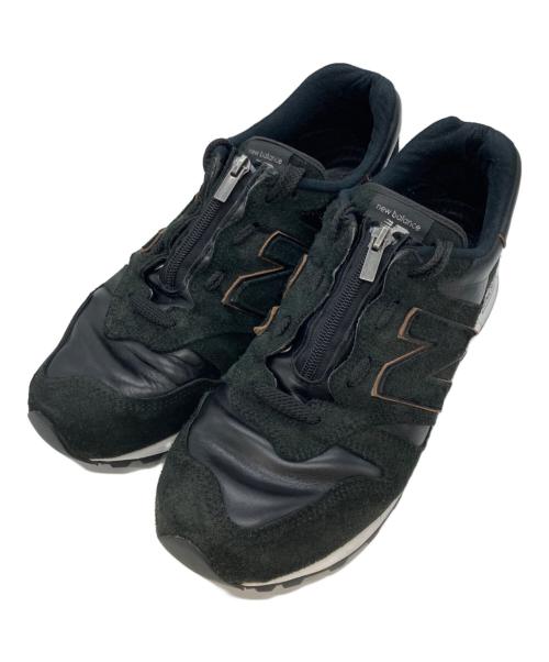 NEW BALANCE（ニューバランス）NEW BALANCE (ニューバランス) ローカットスニーカー　M1300AT ブラック サイズ:28.5cmの古着・服飾アイテム