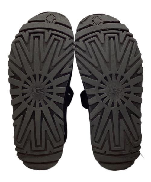 UGG（アグ）UGG (アグ) ゴールデングロウサンダル ブラック サイズ:25の古着・服飾アイテム