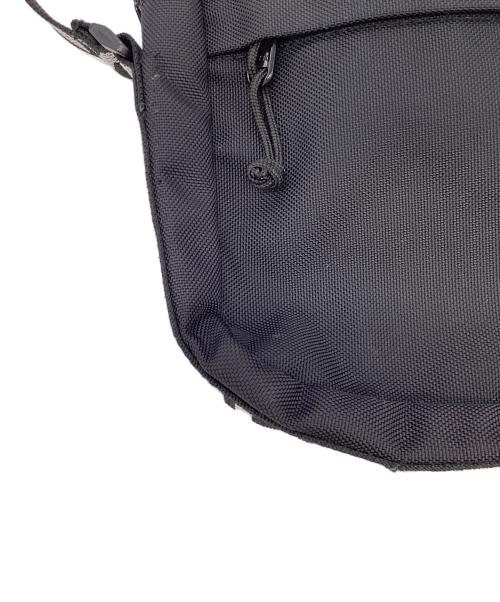 SUPREME（シュプリーム）SUPREME (シュプリーム) ショルダーバッグ ブラックの古着・服飾アイテム