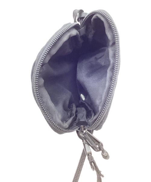 SUPREME（シュプリーム）SUPREME (シュプリーム) ショルダーポーチ ブラックの古着・服飾アイテム