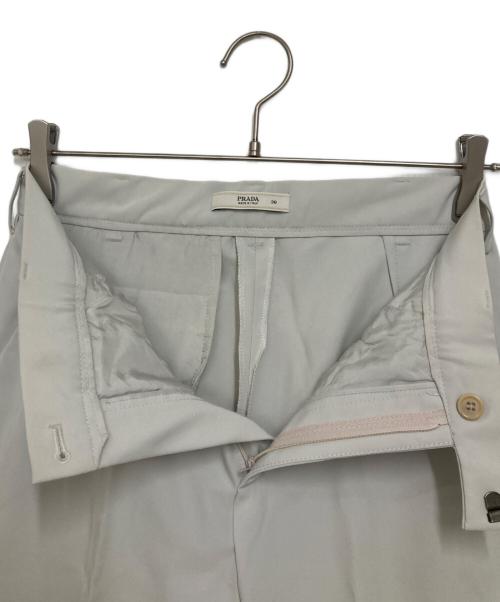 PRADA（プラダ）PRADA (プラダ) フレアスラックス ホワイト サイズ:38の古着・服飾アイテム